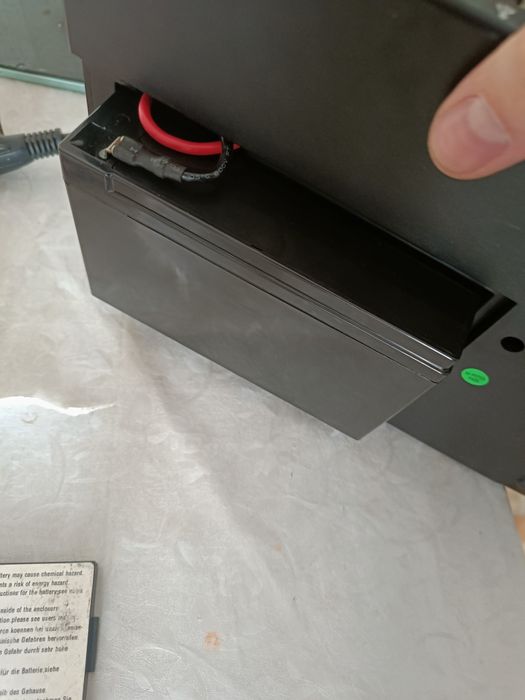 UPS mustek powermust 650 ИБП