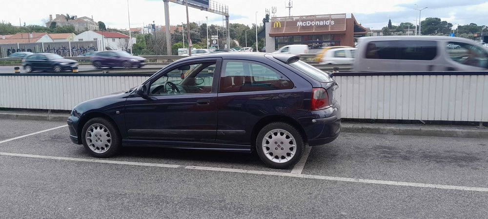 Rover 25, bom carro!