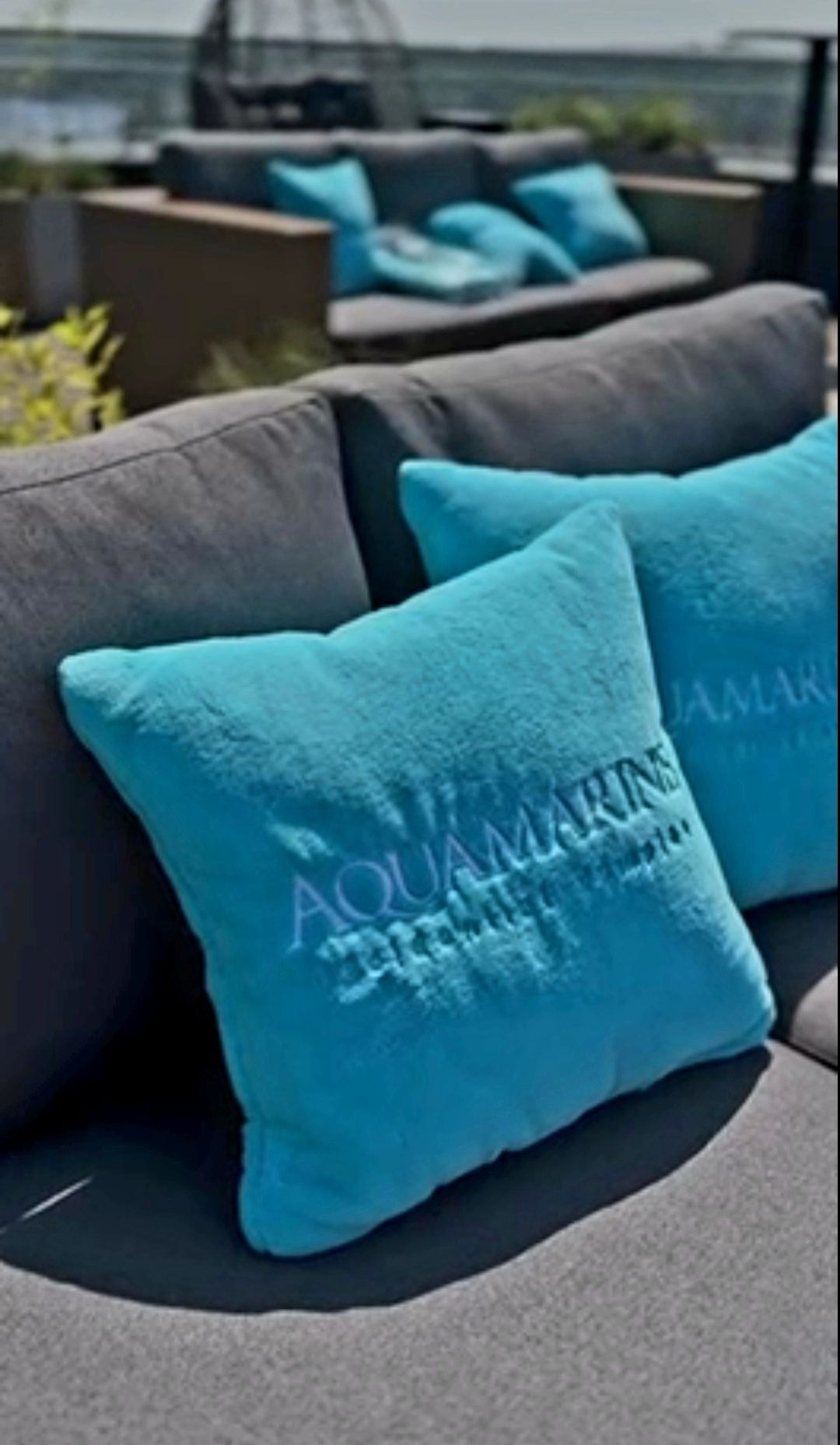 Продам 2х.квартиру м.Українка ж/к Aquamarine
