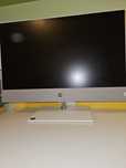 Komputer All-in-one HP Pavilion (rocznik 2023, stan prawie jak nowy)