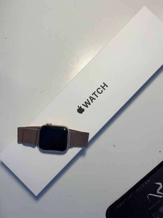 Apple Watch SE 40 mm