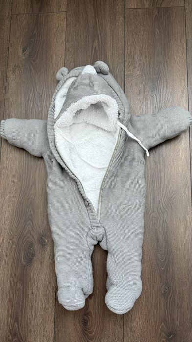 Зимовий комбінезон для малюка