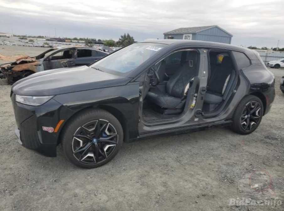 BMW IX Бампер запчасть деталь бмв іх розбор