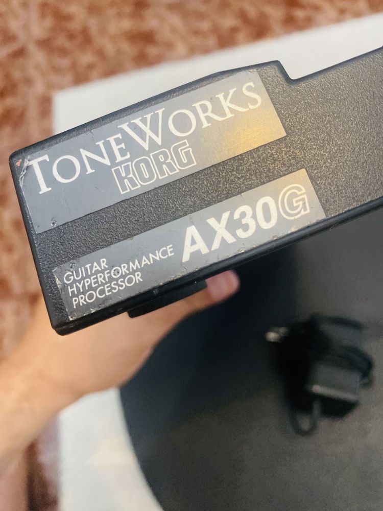 Pedaleira Korg AX30G