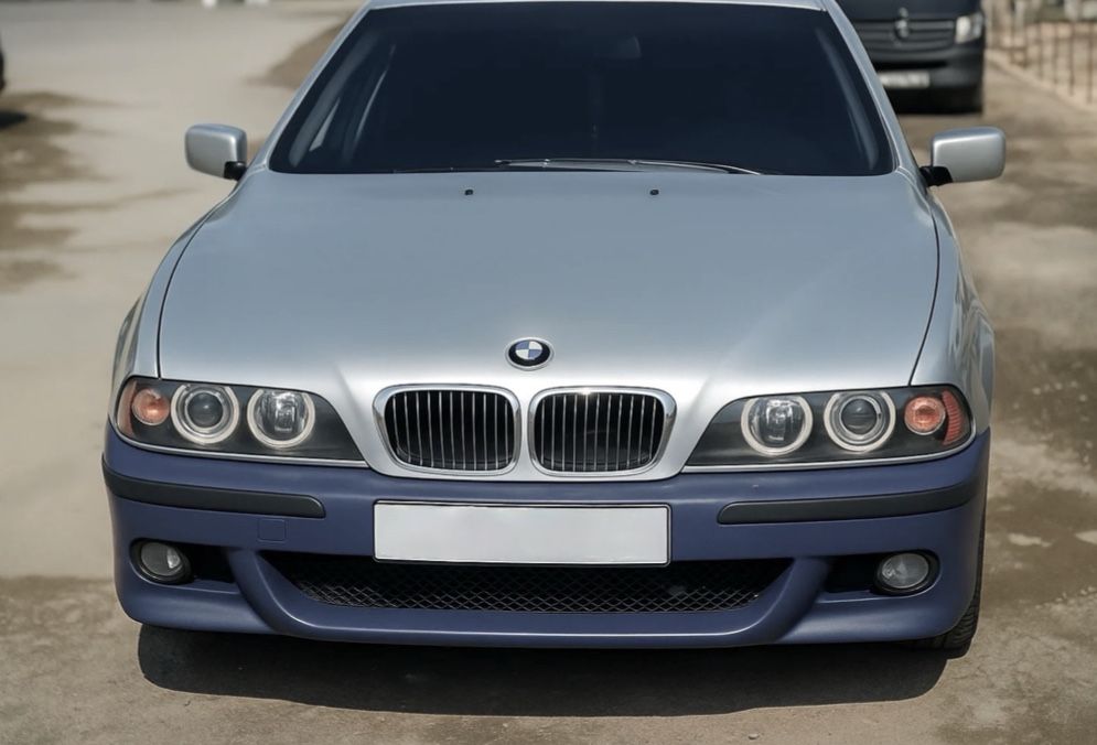 Передний бампер БМВ Е39 М без парктроников BMW E39 M М пакет под птф