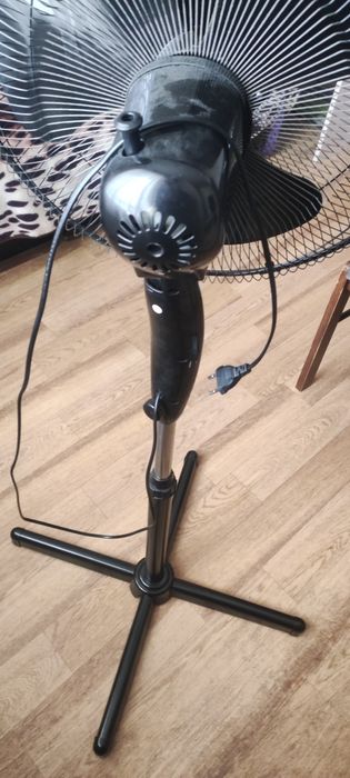 Вентилятор ARDESTO FN-R1608CB Підлоговий