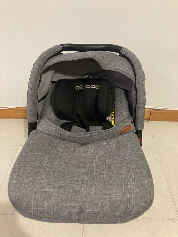 Carrinho para bebe pierre cardin