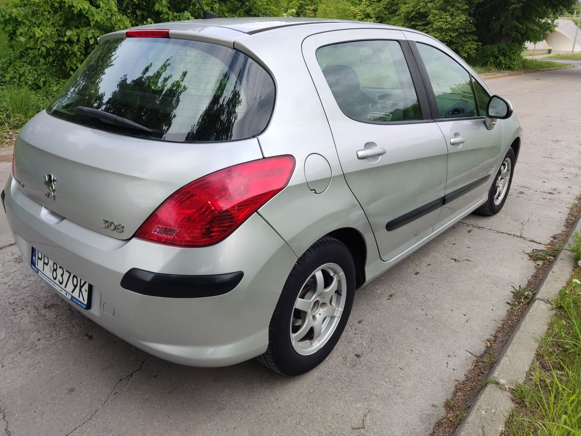 Peugeot 308 1.4 benzyna