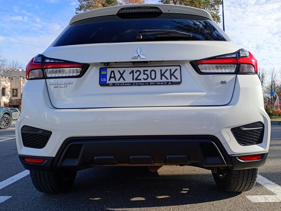 Продам Митсубиси аутлеленд спорт