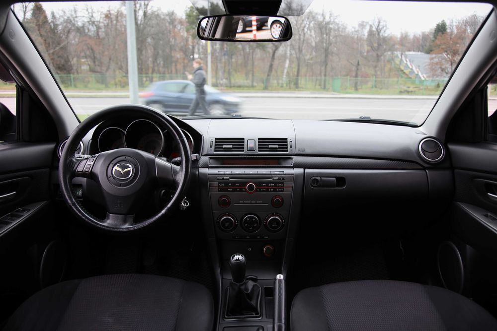 Продам Mazda 3 2006