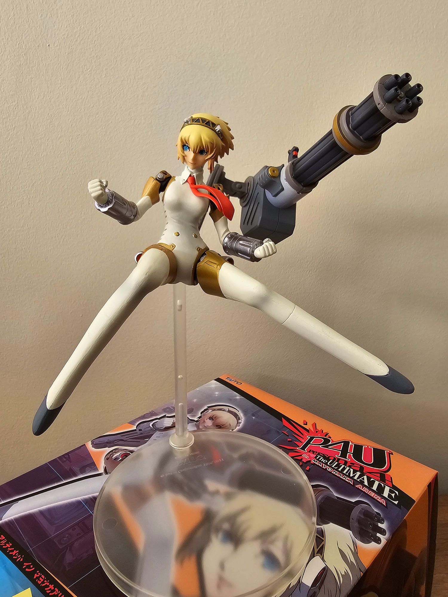 Persona 4 Ultimate Aigis Figura