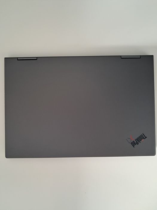Lenovo ThinkPad X1 Yoga 5 Gen I7 10610U 1.8 GHz 16 GB / 512 GB