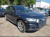 2018 Audi Q5 2.0T Premium / 2.0T Tech Premium
