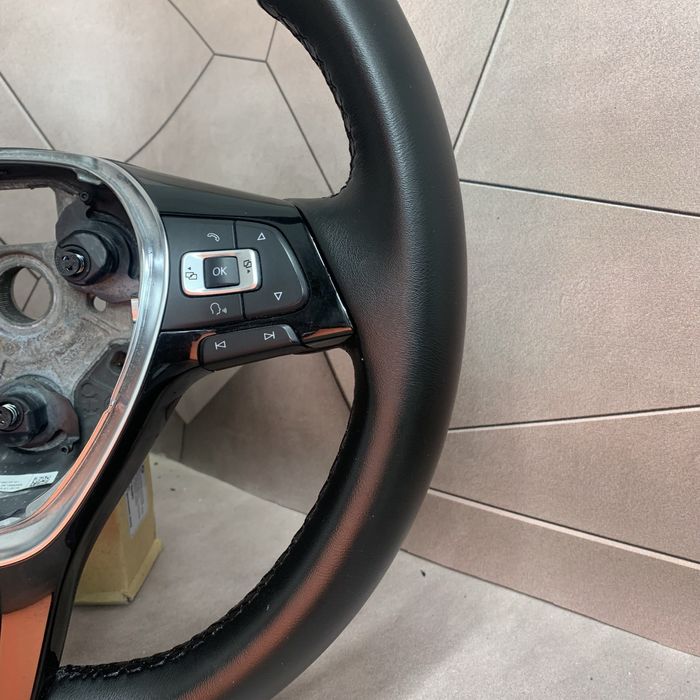 Перетягнутий руль до Passat B8 Jetta Пасат Джетта на обмін