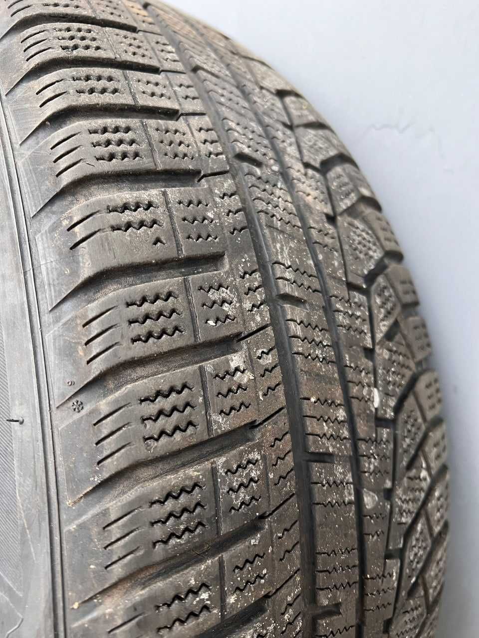 Диски з резиною 225/60R17 зимова Hankook 4шт