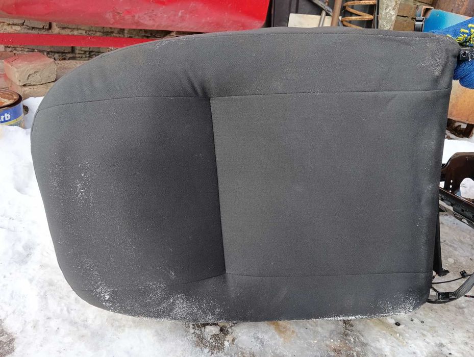 Деталі сидіння джета мк 6 2011-2018 ,є і другі запчастини