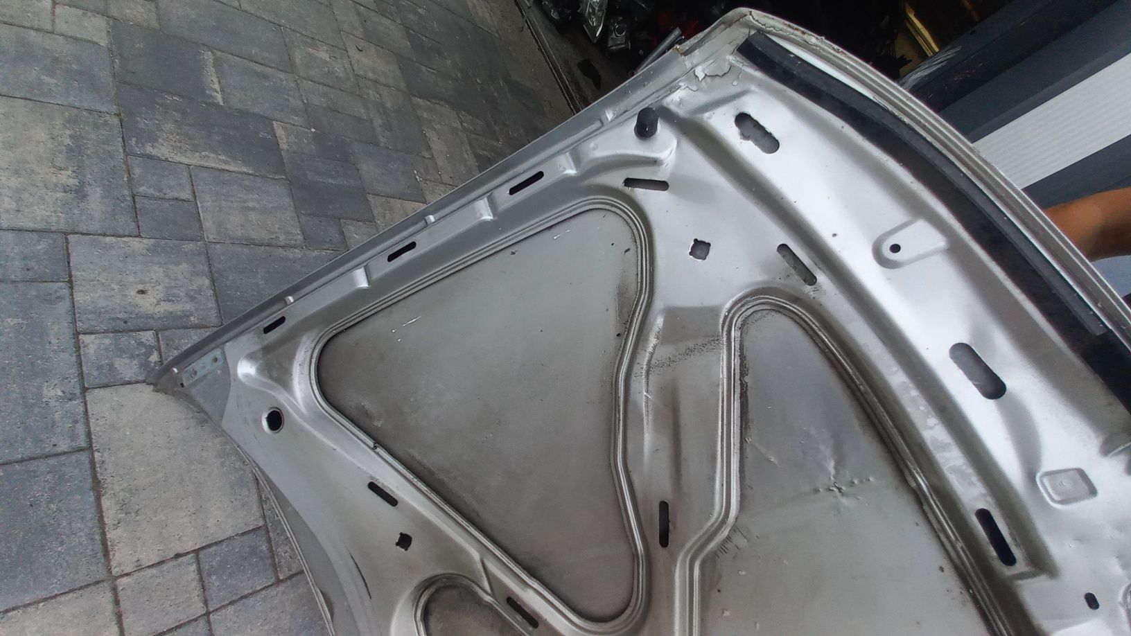 Seat Leon 1 toledo 2 maska pokrywa srebrna ls7n