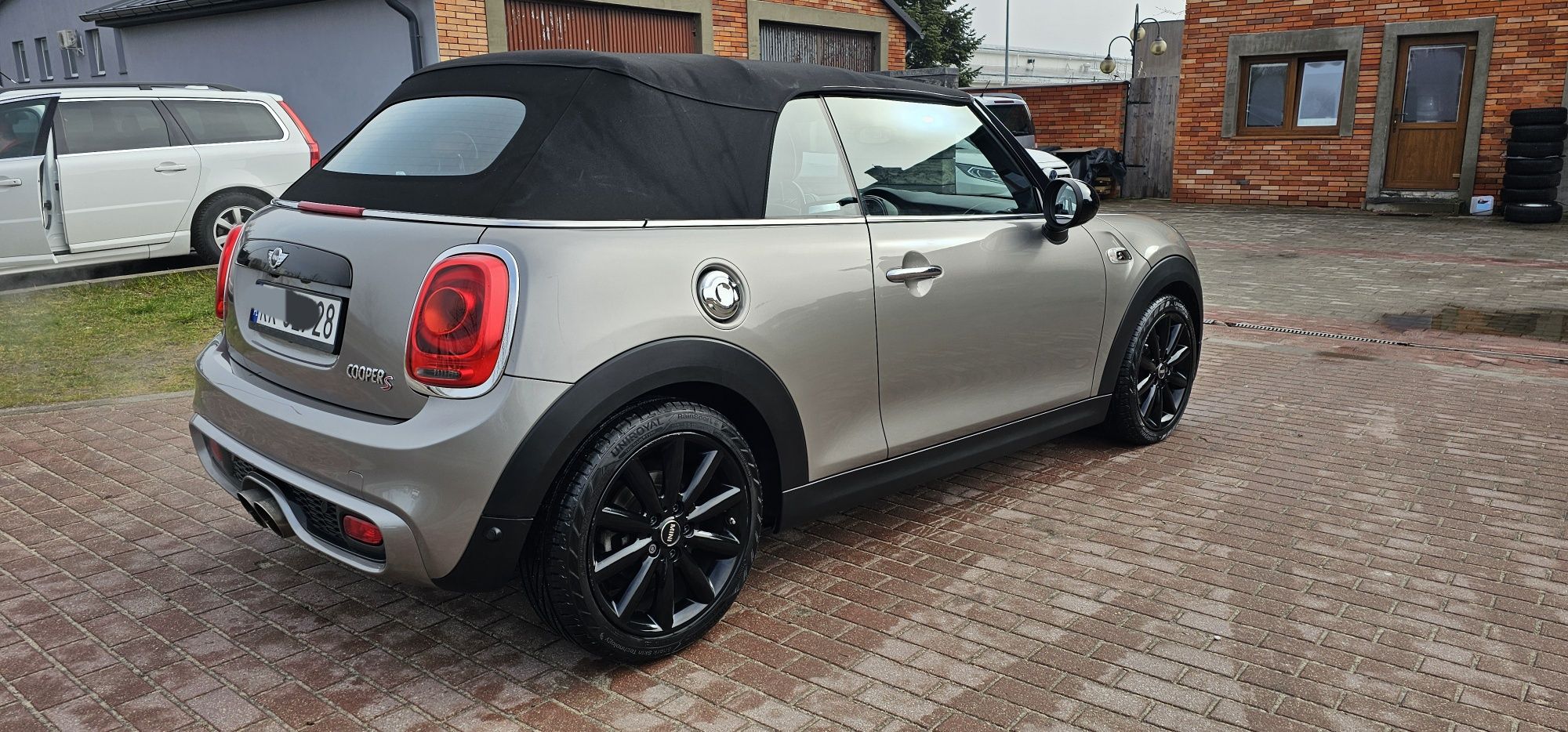 Mini Cooper S cabriolet 2.0 benzyna bogate wyposażenie ładny zamiana