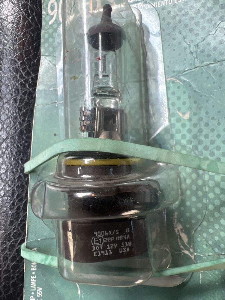 Żarówka 9006xs 55w Sylvania CHRYSLER / JEEP/DODGE  NOWA