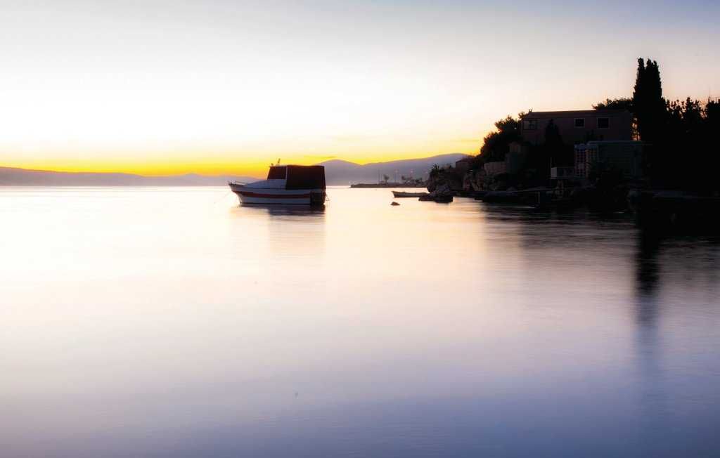 Wakacje, Chorwacja, okolice miasta Trogir, apartament dla 8 osób,
