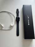 Apple Watch SE Nike 40/Space Gray/Black Sport GPS