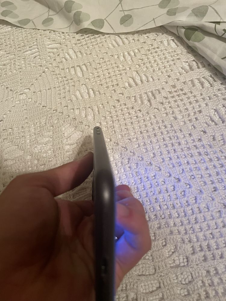 iPhone 11 – Usado em bom estado