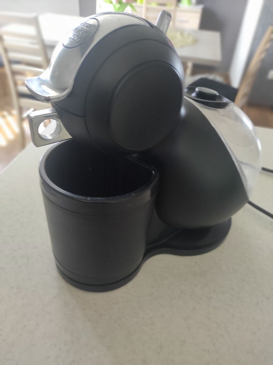 Ekspres do kawy Nescafe Dolce Gusto