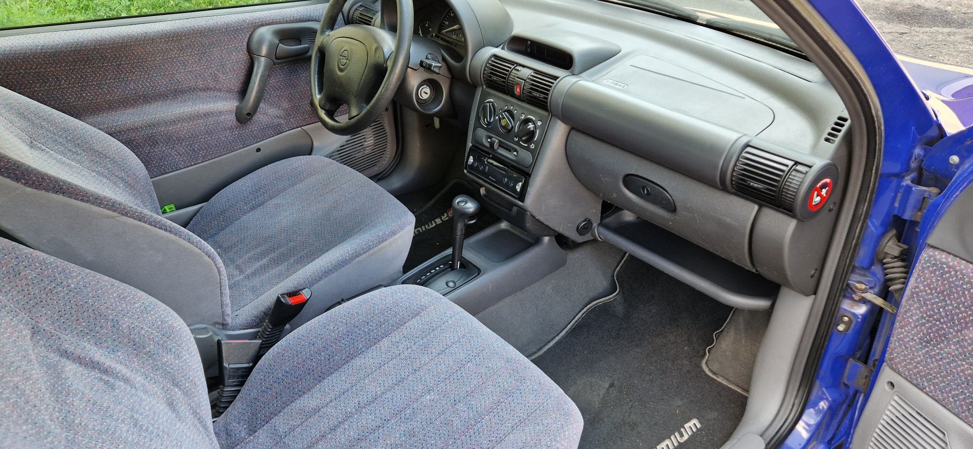 Opel corsa-b 1,4 automat rodzynek super stan