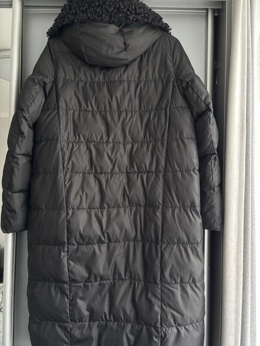 Жіночий зимовий плащ