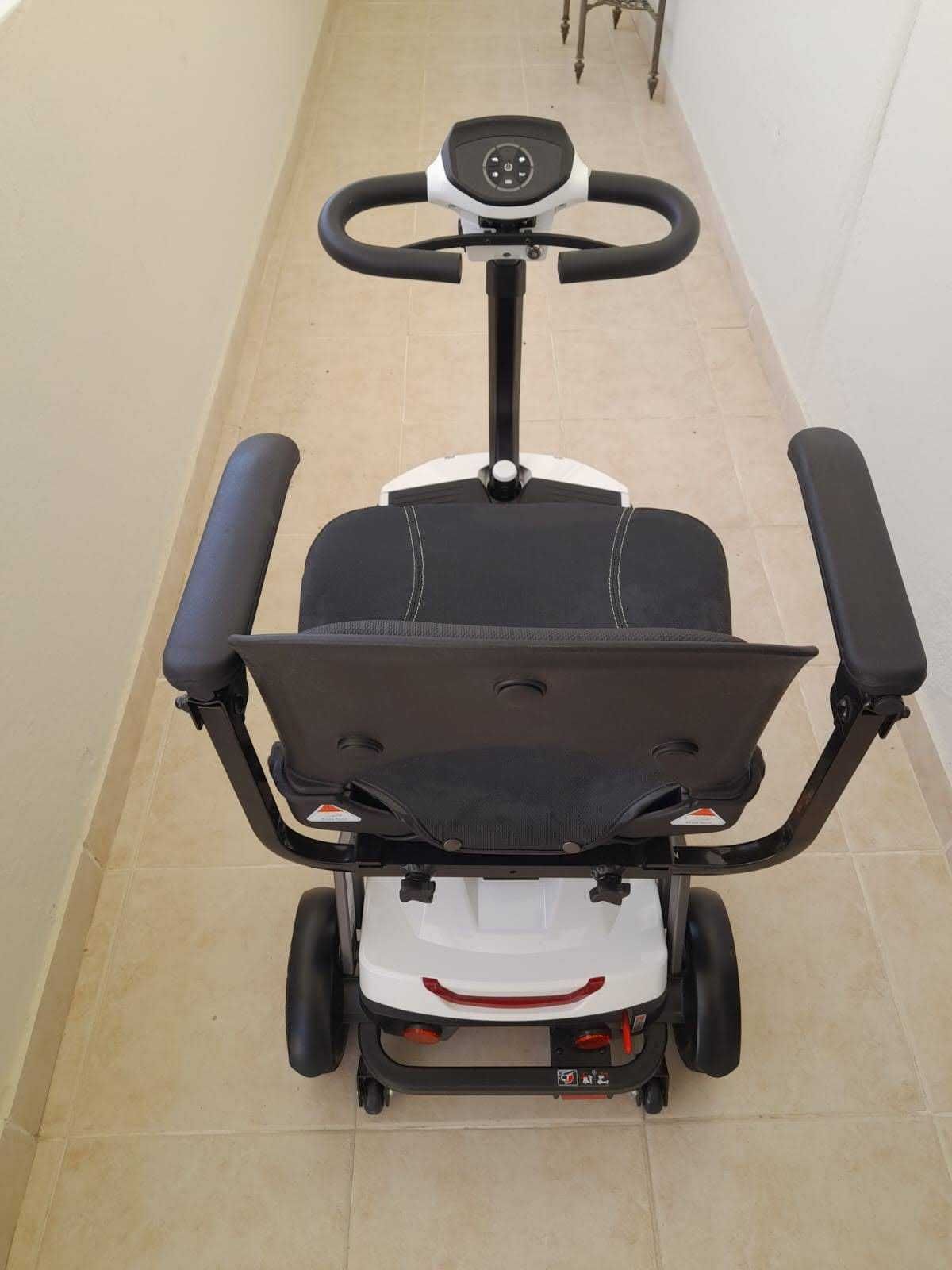 Scooter Scorpius INVACARE 24V