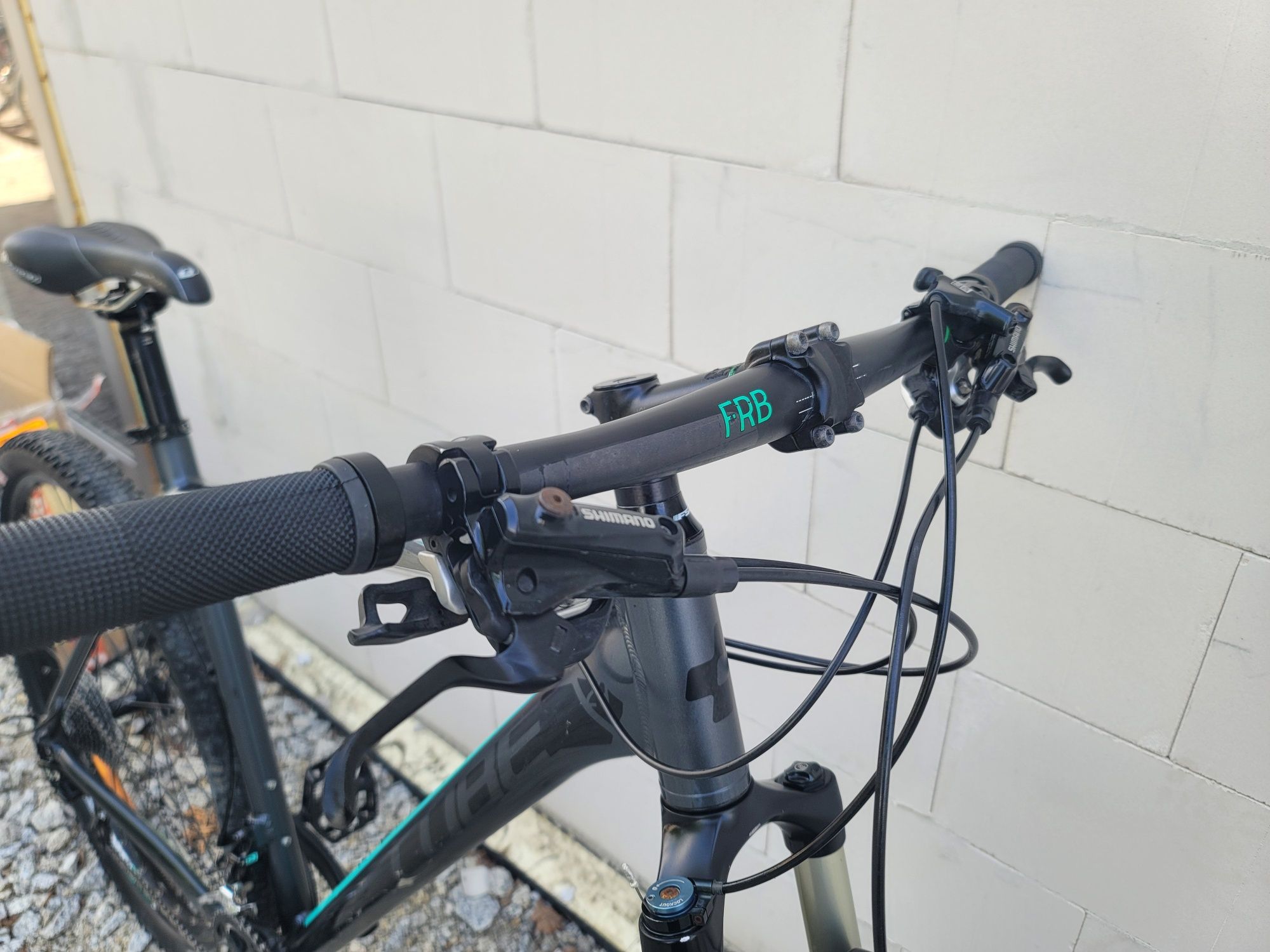 Cube Race One Rower MTB Rockshox 29" 23cale Deore XT