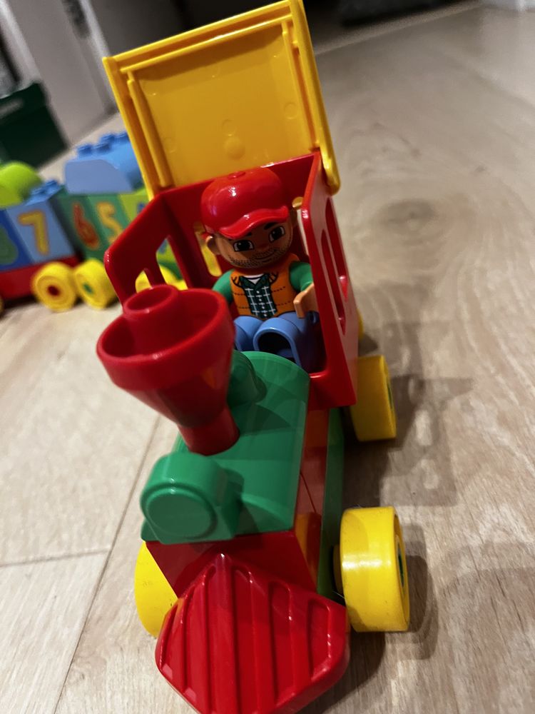 Pociąg lego duplo cyferki