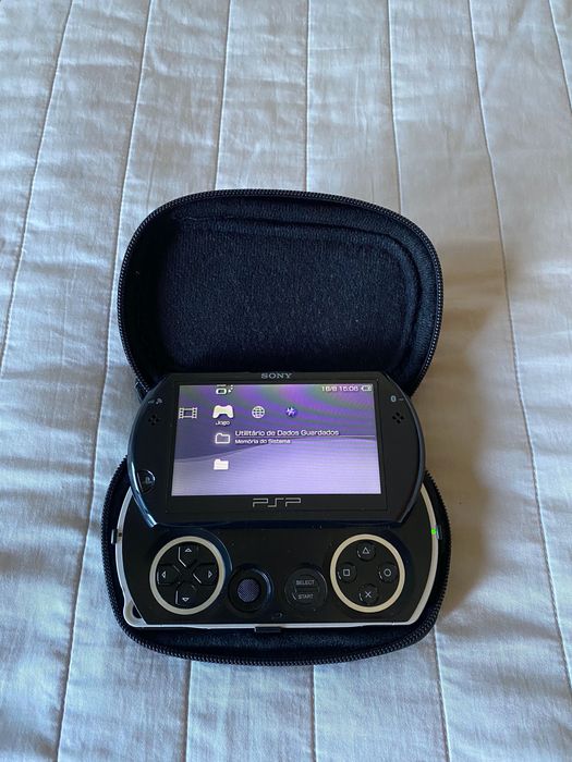 PSP GO piano black (PSP-N1004 PB)