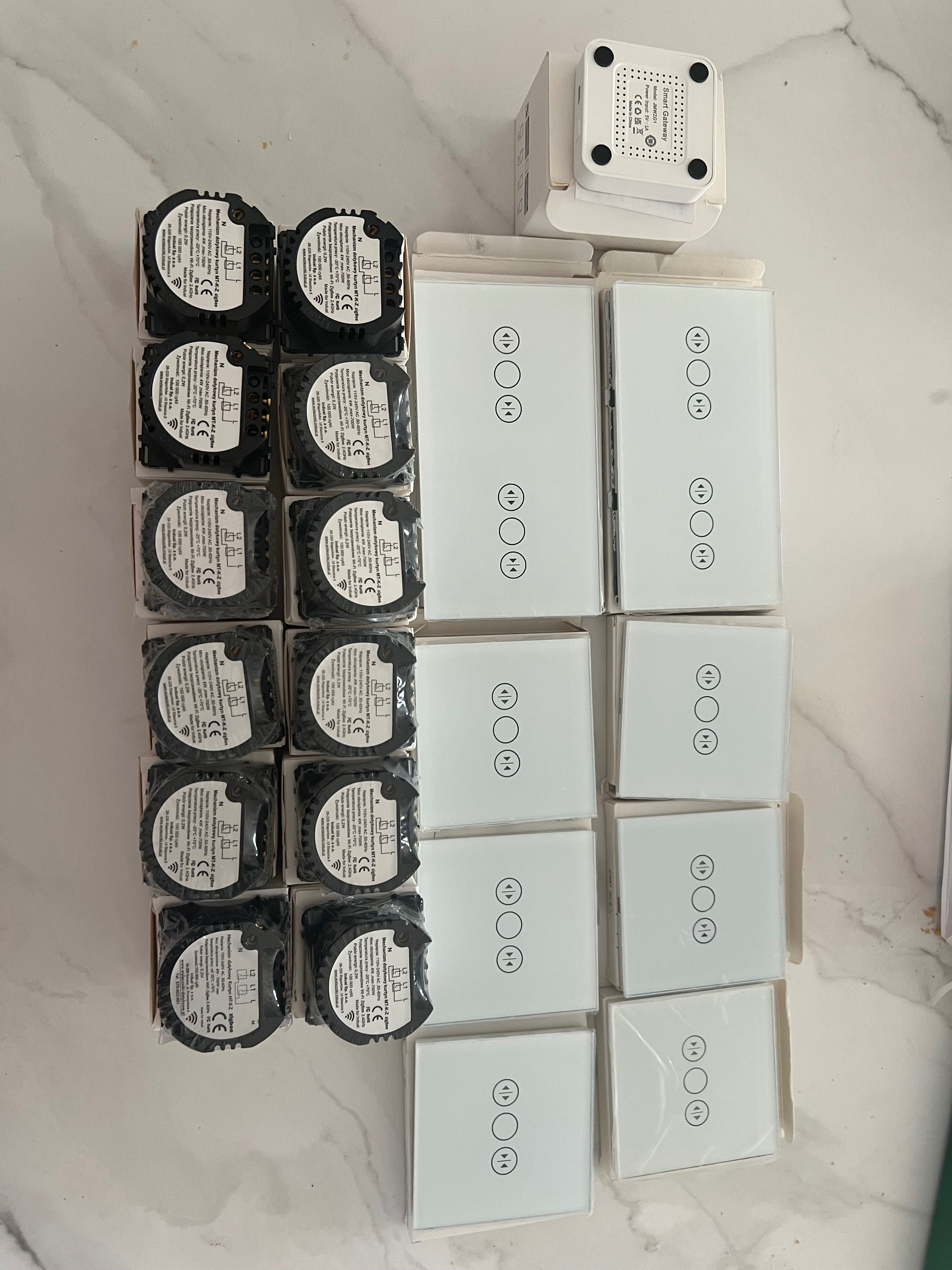 Włącznik dotykowy do rolet plus bramka ZigBee