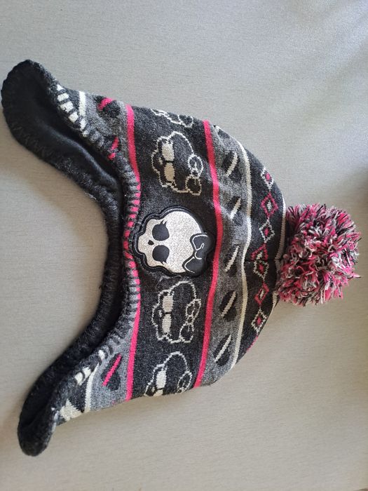 Шапка для дівчинки.