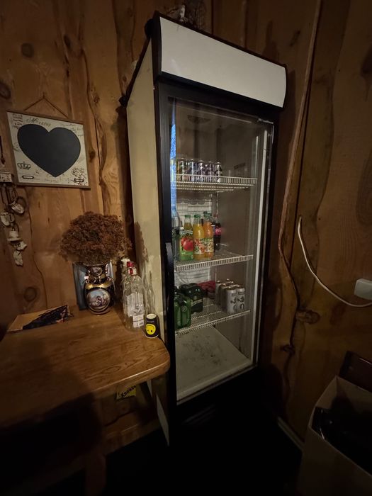 Холодильник комерційний