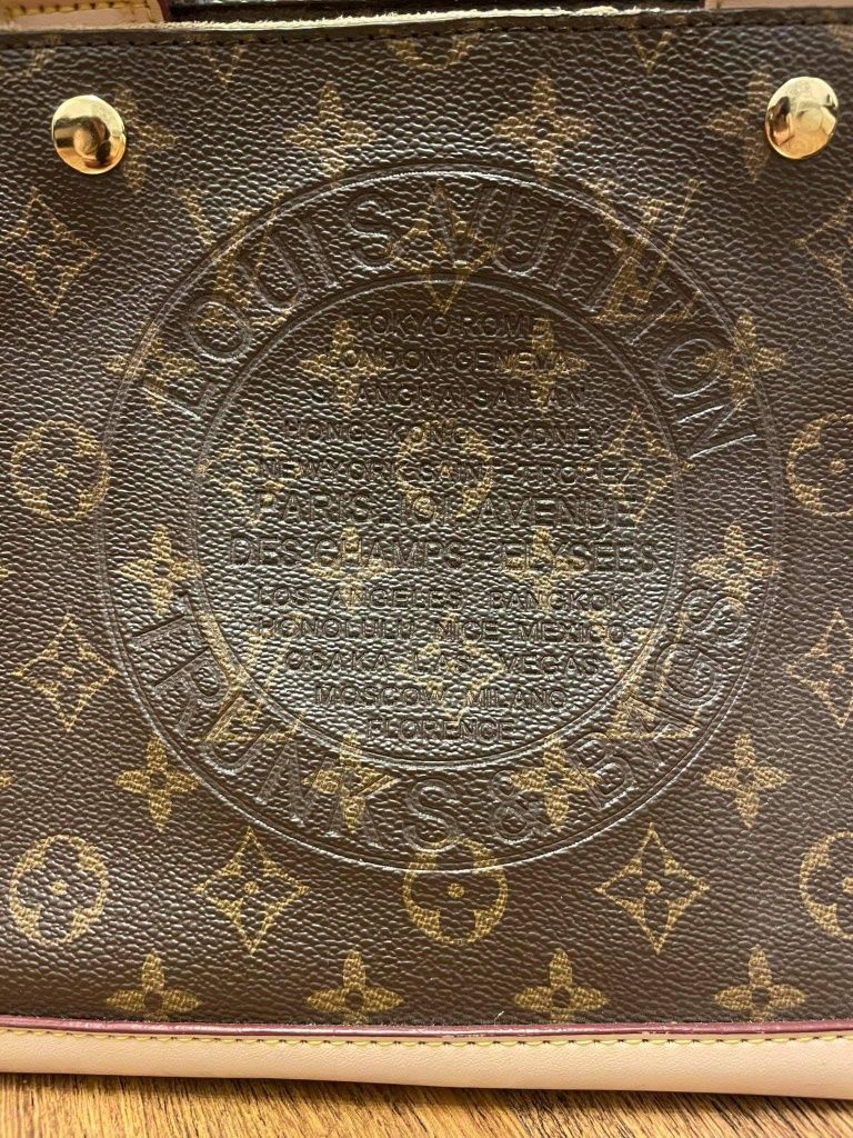 Torebka damska Louis Vuitton Tranks Bags