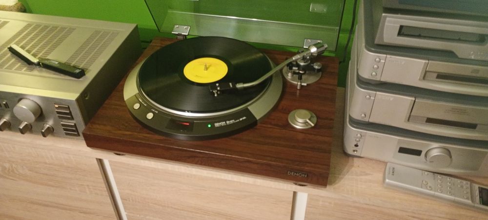Gramofon Denon DP-50L Direct Drive Quartz