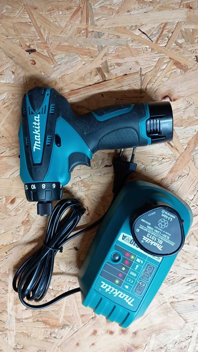 Wkrętarka udarowa MAKITA DTD134 14,4V + Wkrętarka  MAKITA DF030D 10,8V