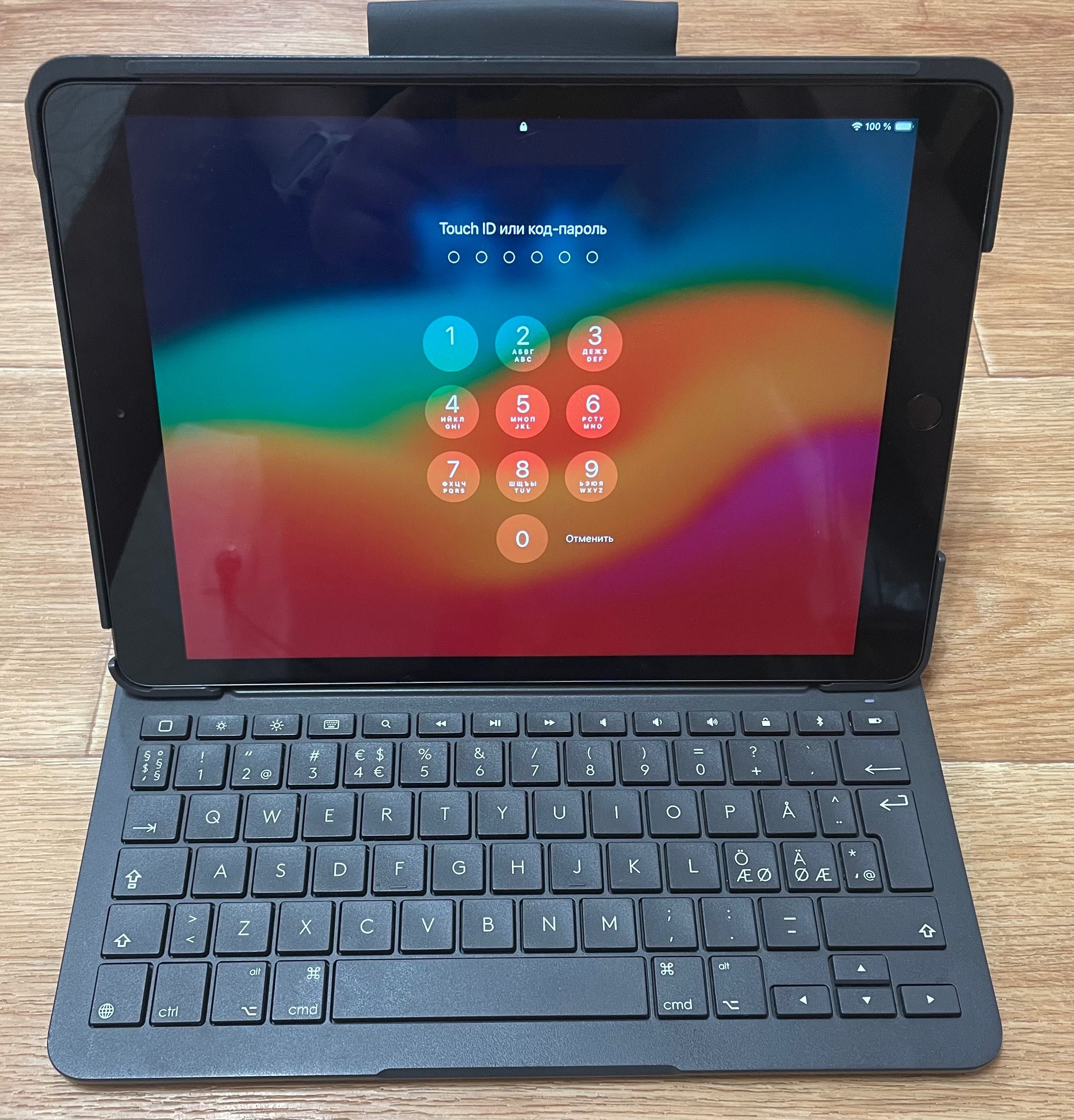 Чехол для iPad 10.2" (2019, 2020, 2021) Logitech Slim Folio