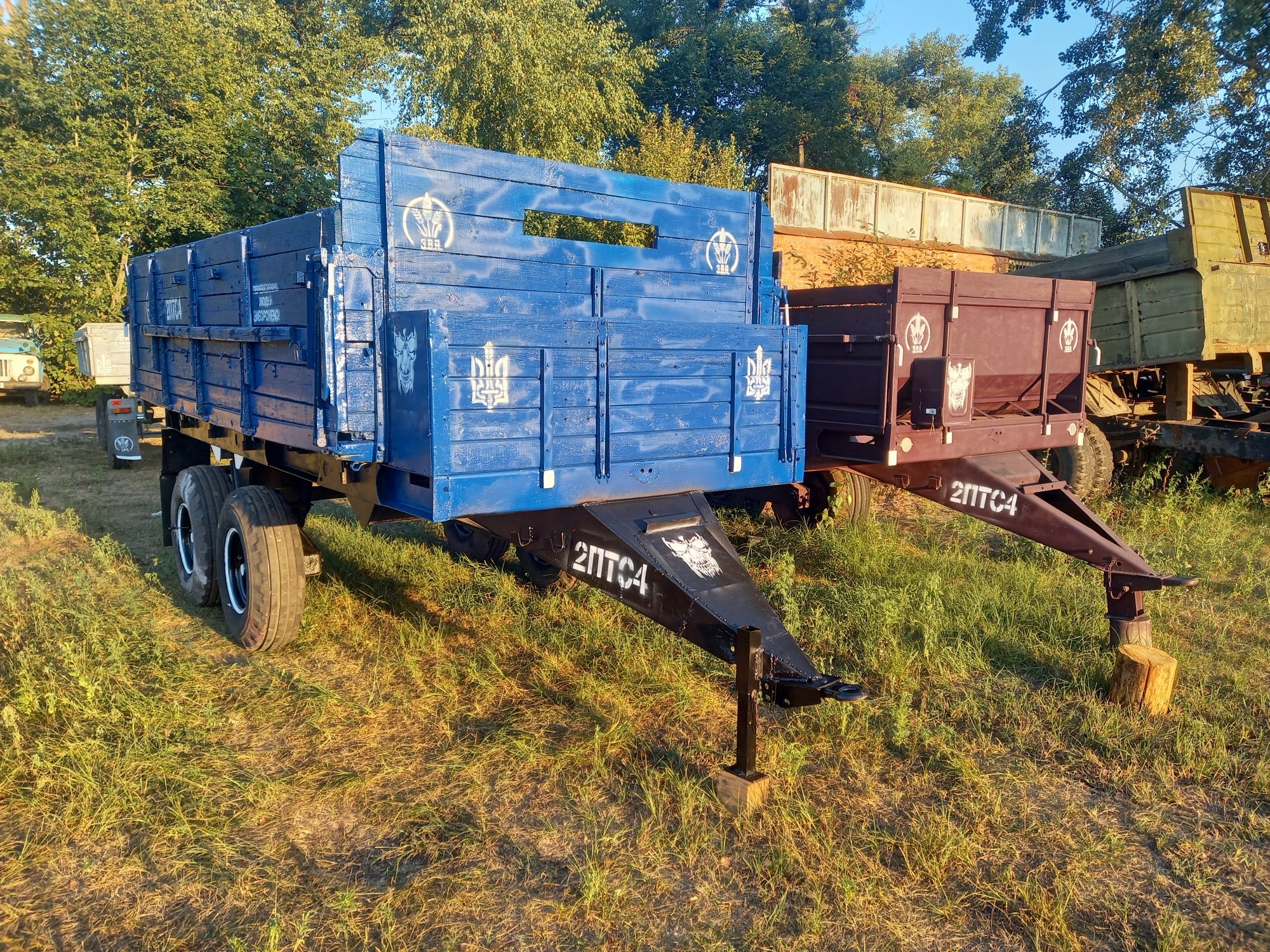 Продам прицеп бортовой
