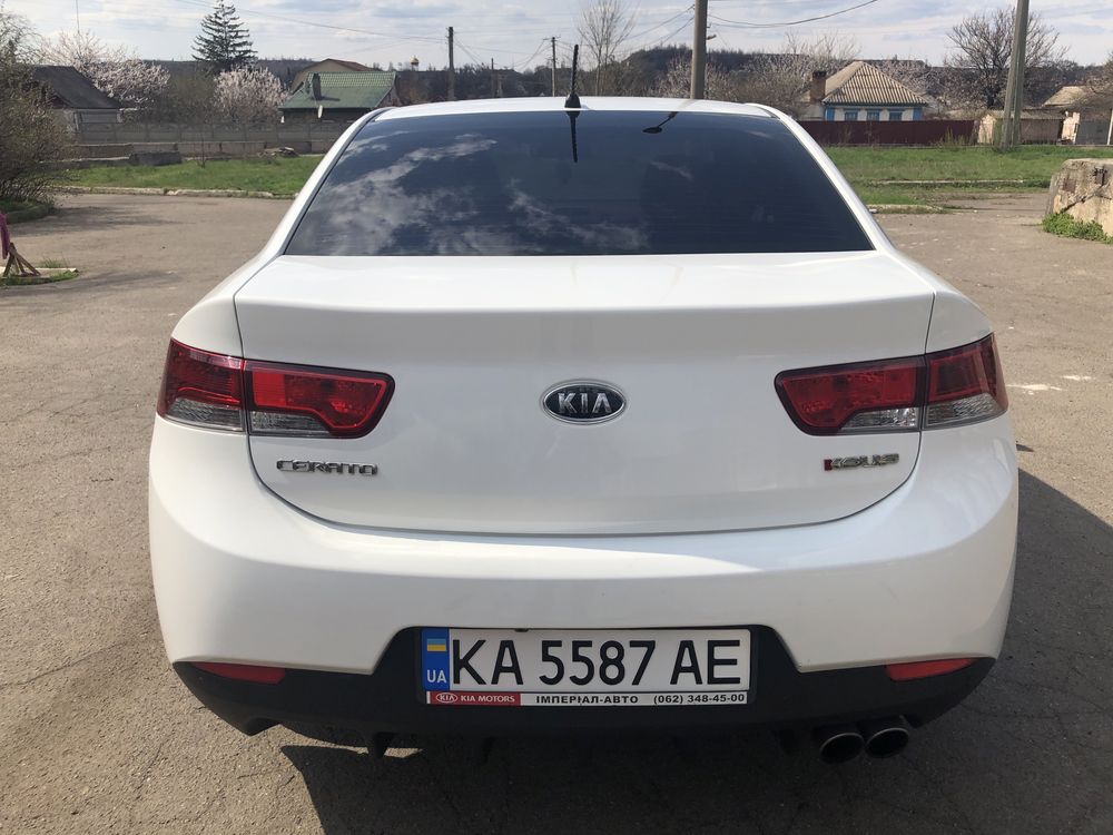 KIA Cerato Koup 2011