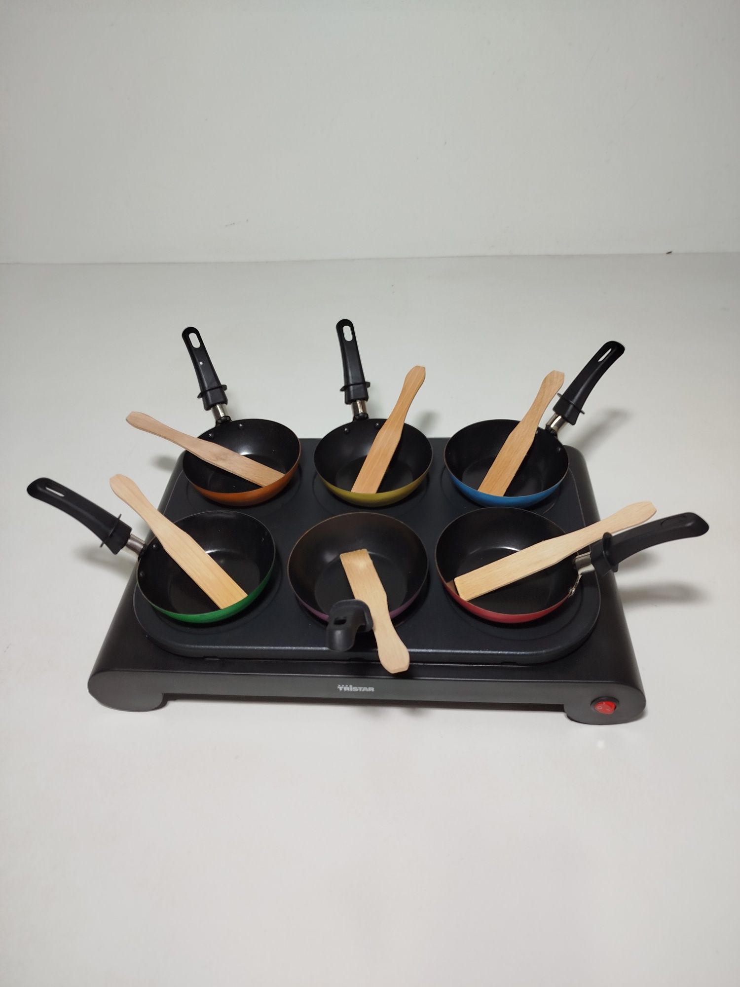 Patelnia grillowa Tristar 27 cm non-stick (nieprzywierająca)