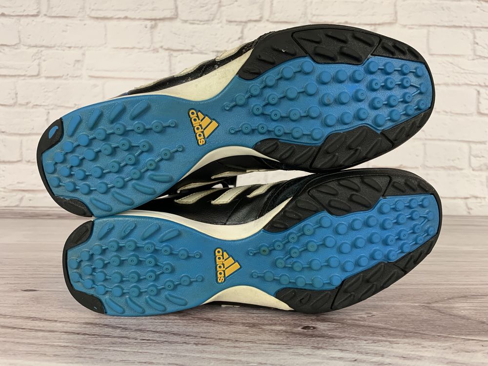 Футзалки, сороконожки Adidas, 40-25см.