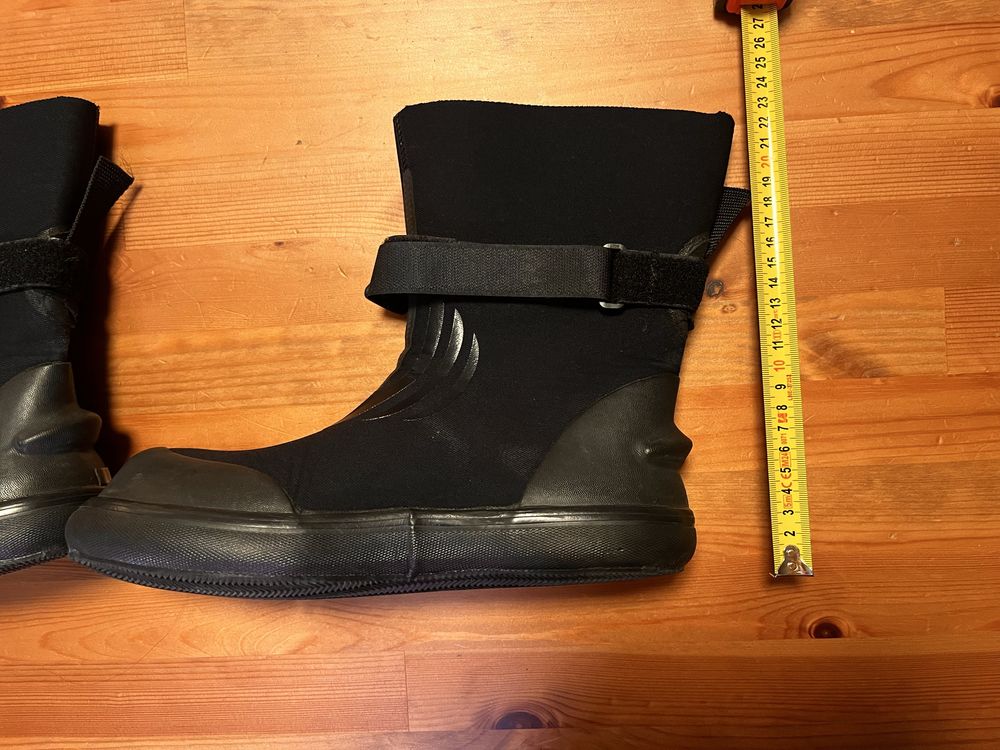 Buty flex sole L do suchego skafandra