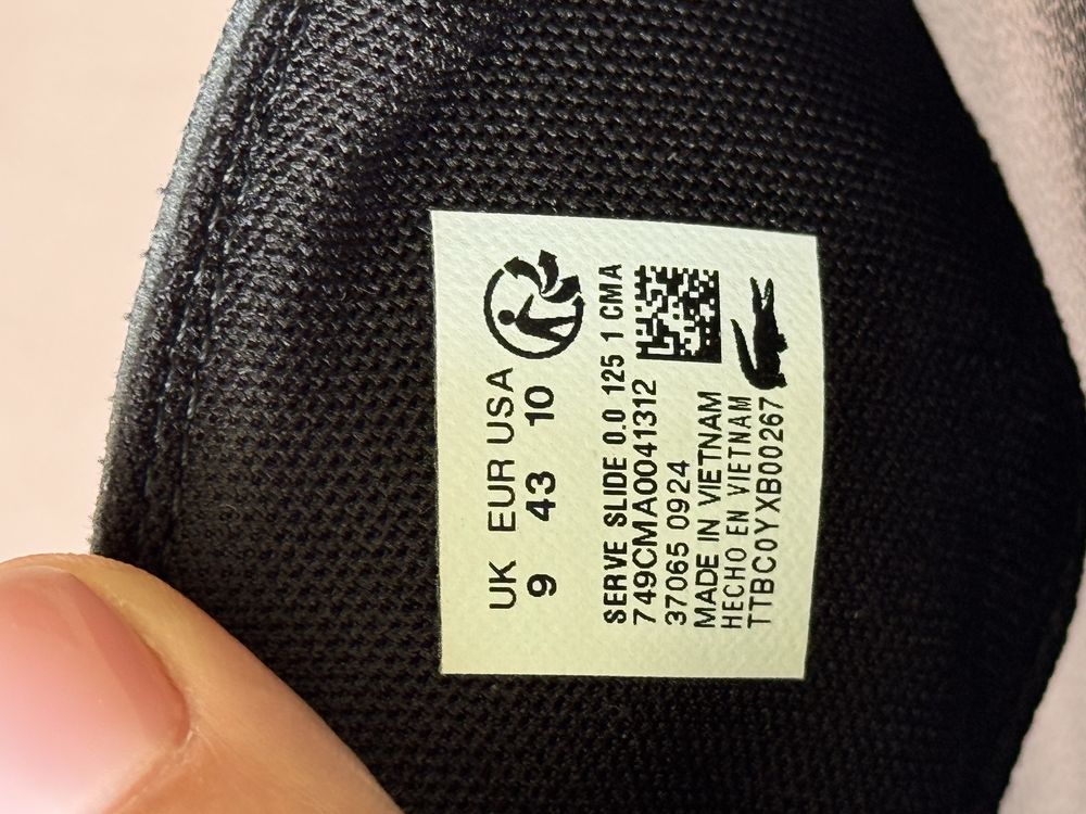 Шльопанці Lacoste Serve Slide US 9, 43 р