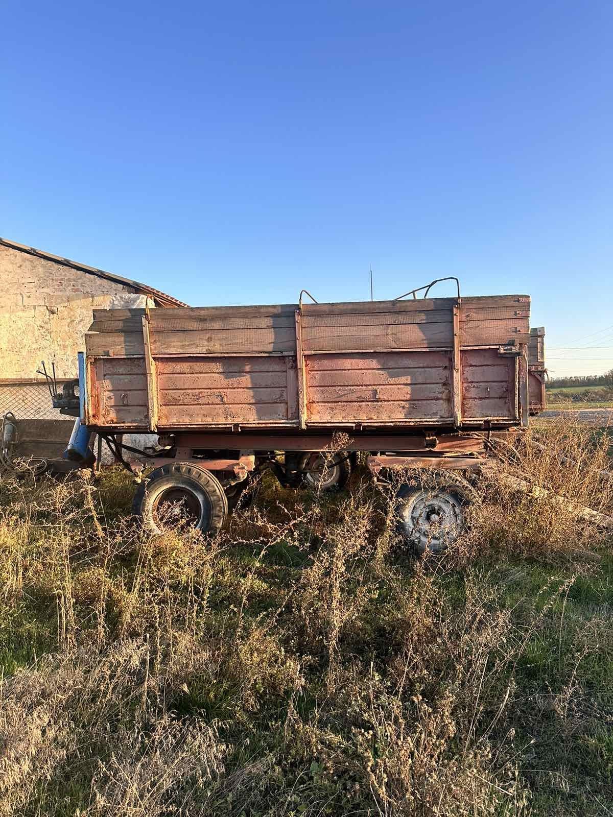 Причеп тракторний 2 ПТС-4, з загрузчиком сівалок, на кругу, 1990 р.в.