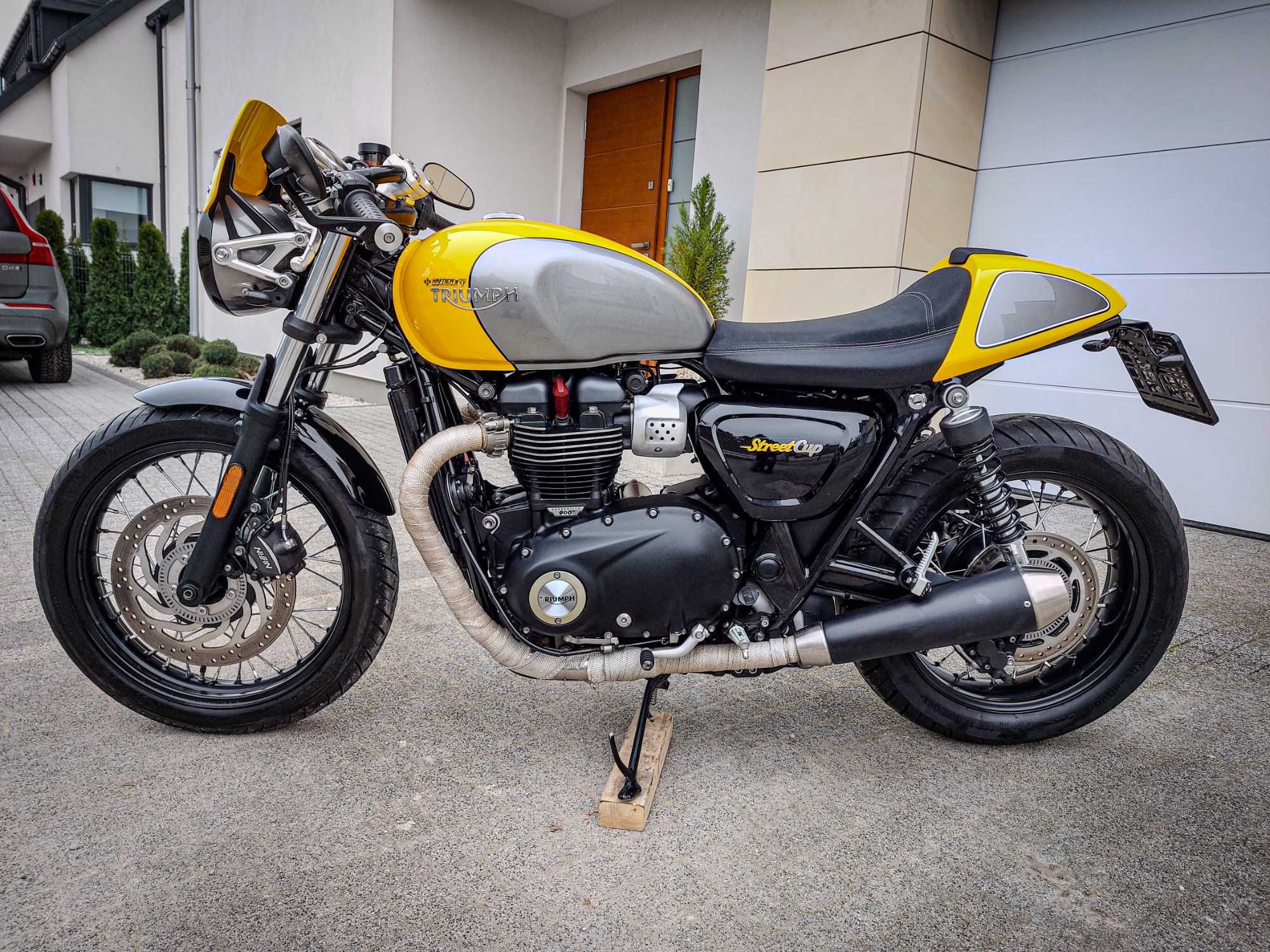 Triumph Street Cup - Cafe Racer