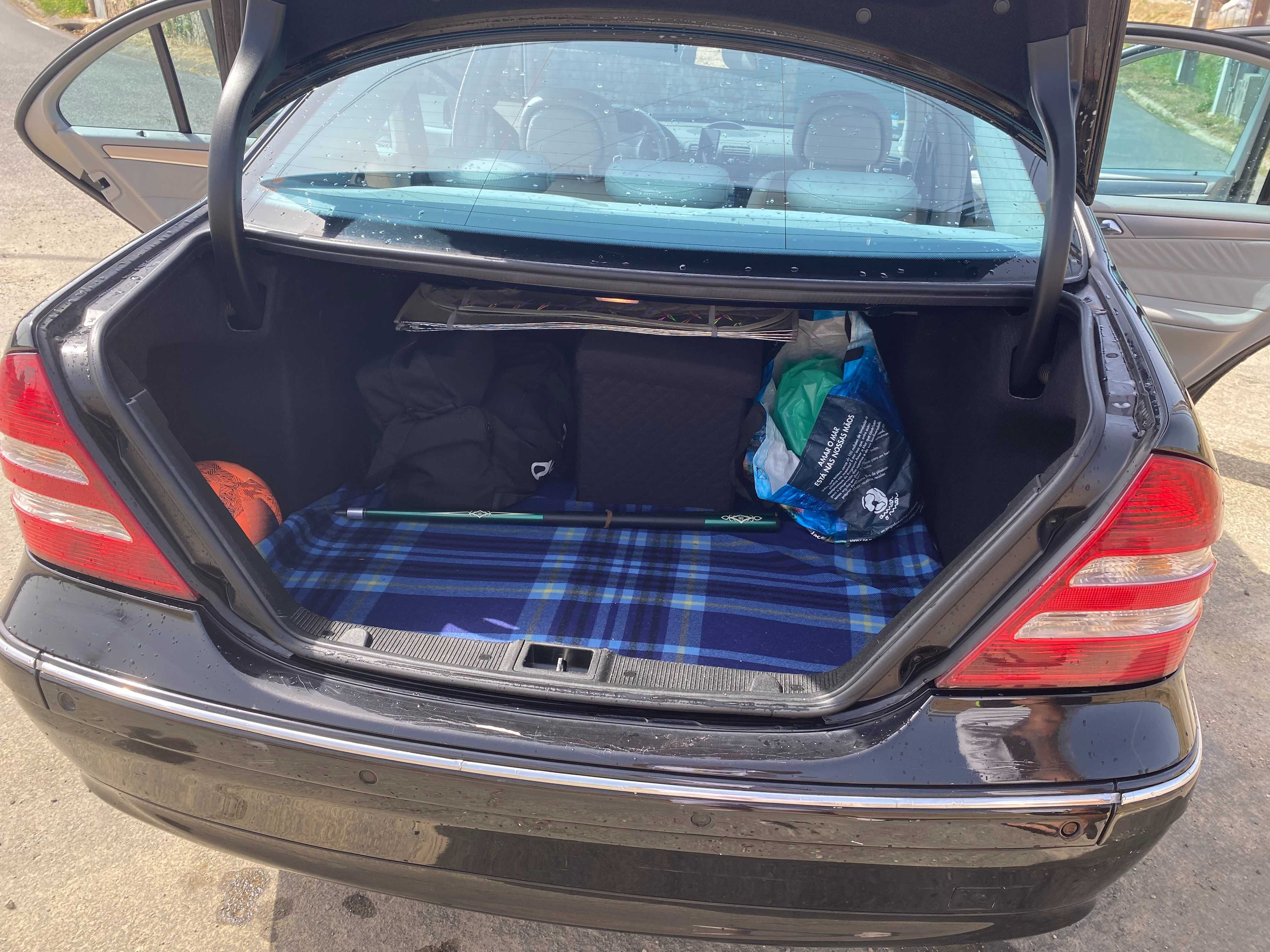 Mercedes Benz 220 CDI Automático 2006 Avantgarde    Valor Negociável