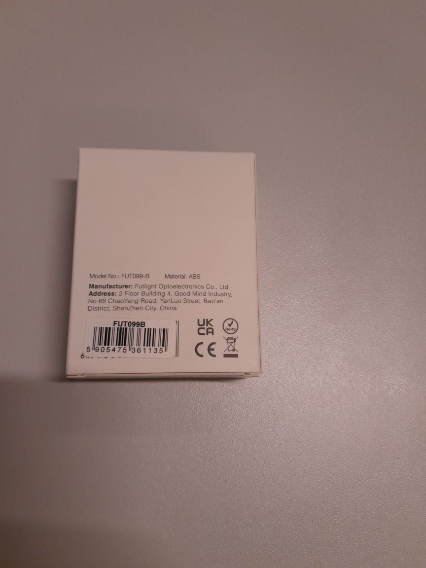 Uchwyt ścienny do pilota LED RGB czarny